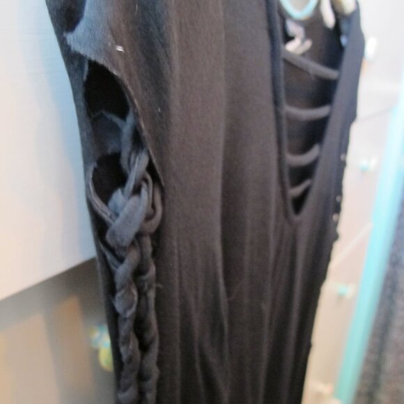 venus Black long sleeve top with arm cut outs and sexy neckline size medium - Picture 5 of 9